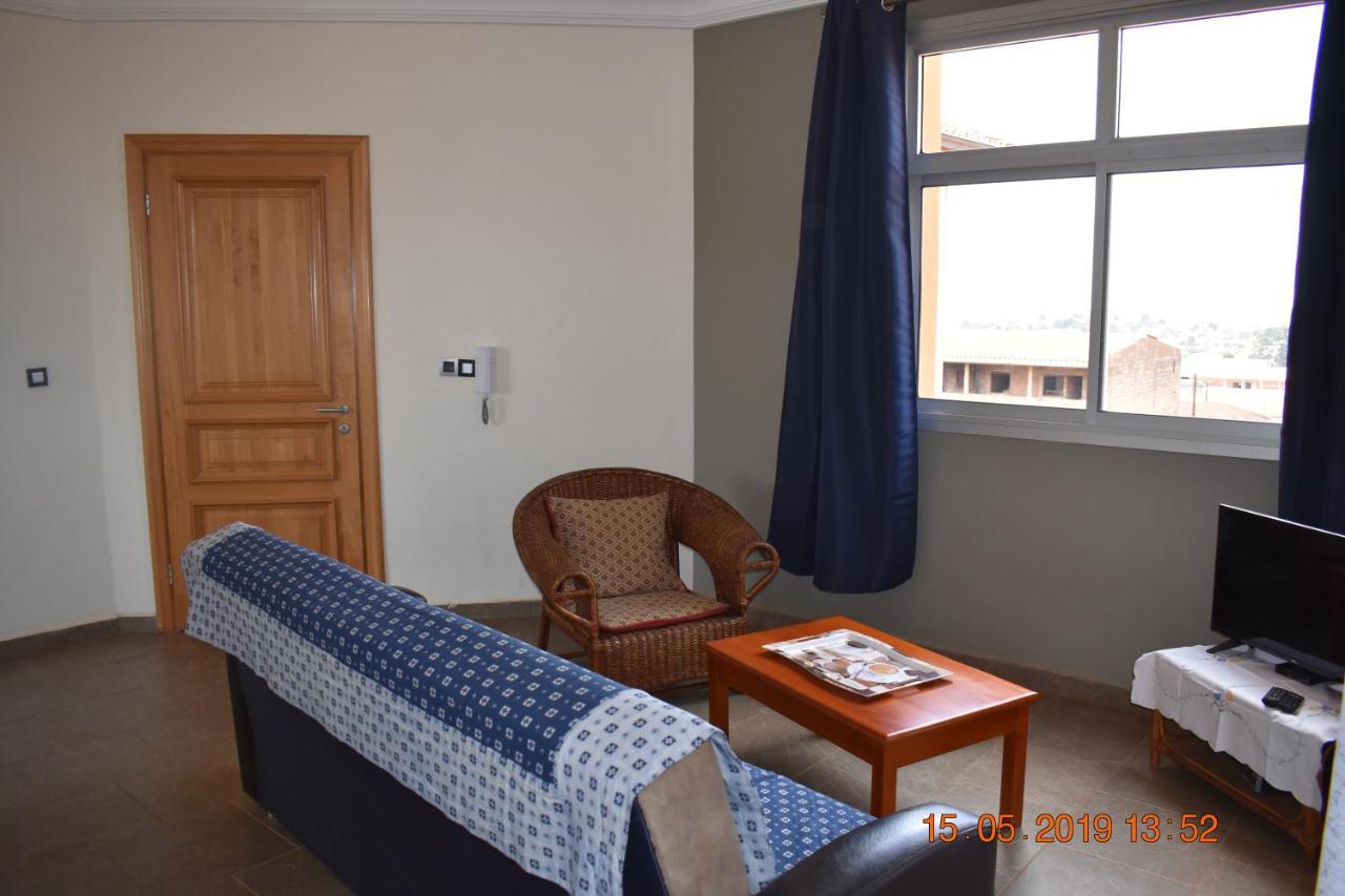 Residence Vicyma 2 P Tout Confort Bafoussam Centre エクステリア 写真