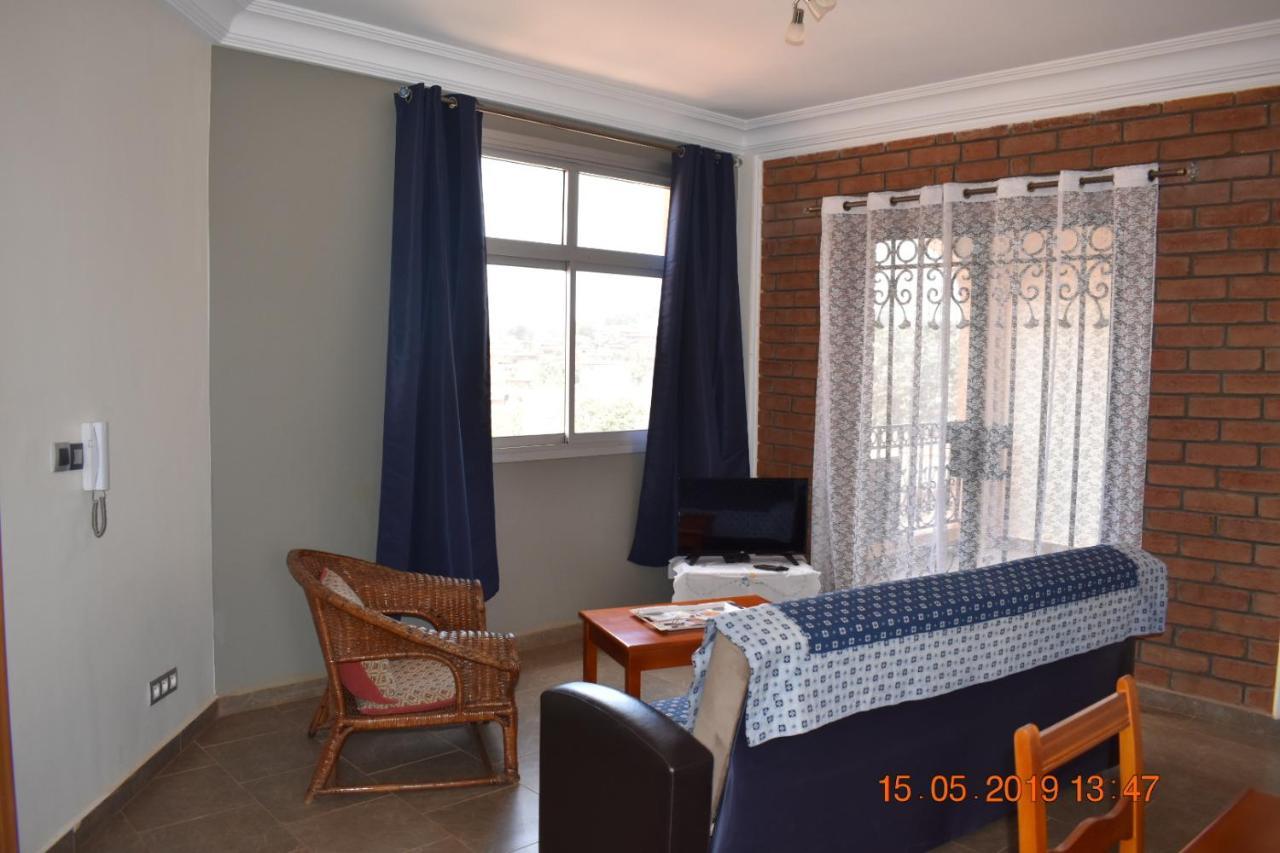 Residence Vicyma 2 P Tout Confort Bafoussam Centre エクステリア 写真