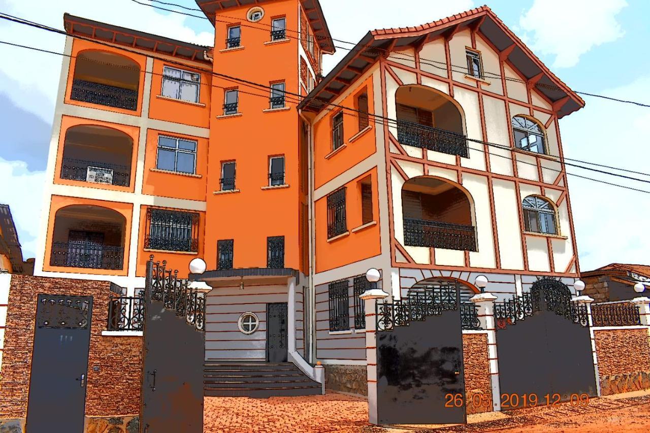 Residence Vicyma 2 P Tout Confort Bafoussam Centre エクステリア 写真